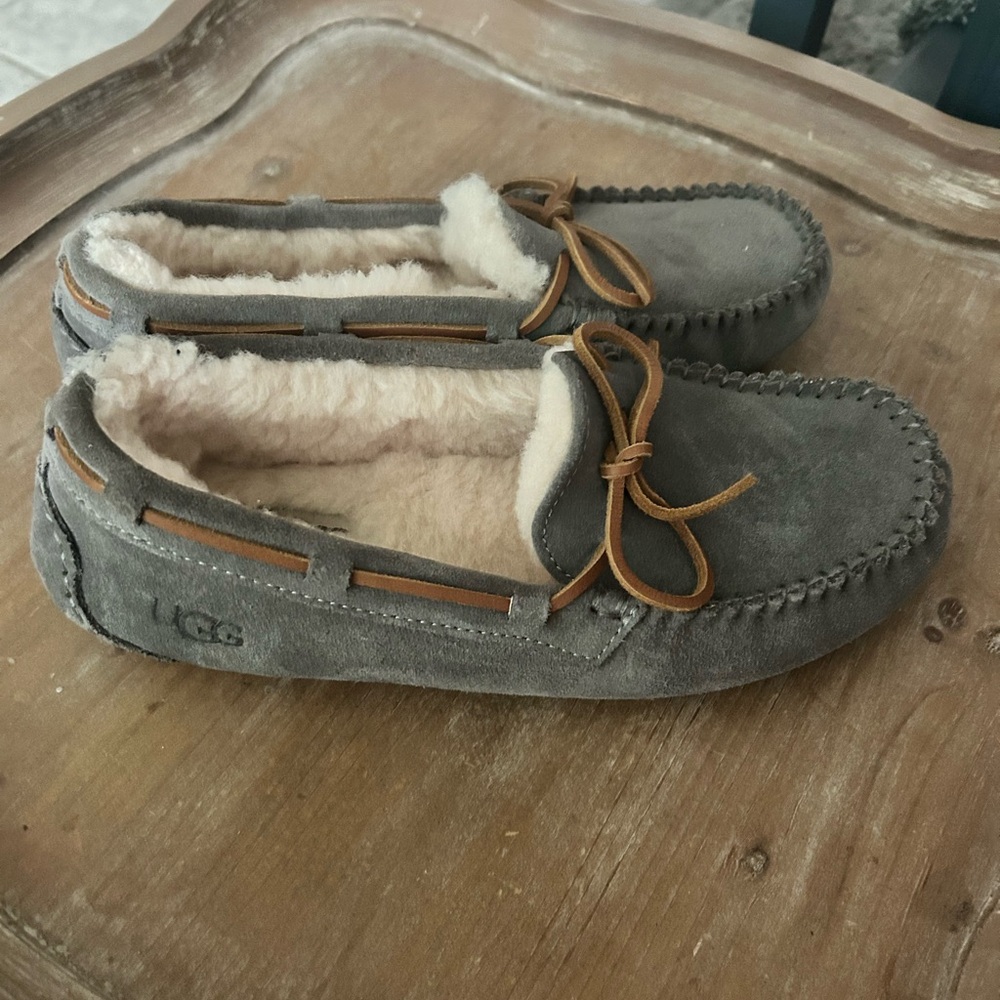 UGG Kids Tan and Gray Moccasins